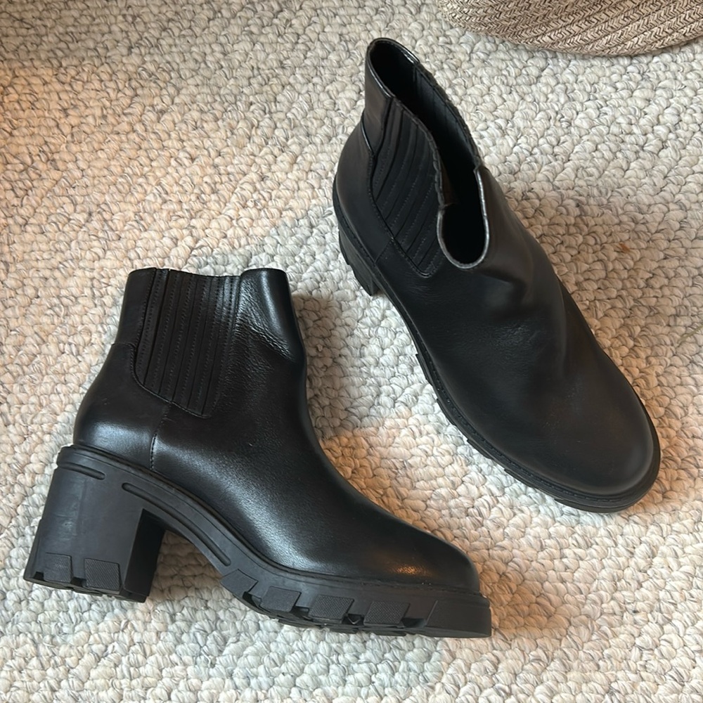 BBCBGeneration barely worn leather booties